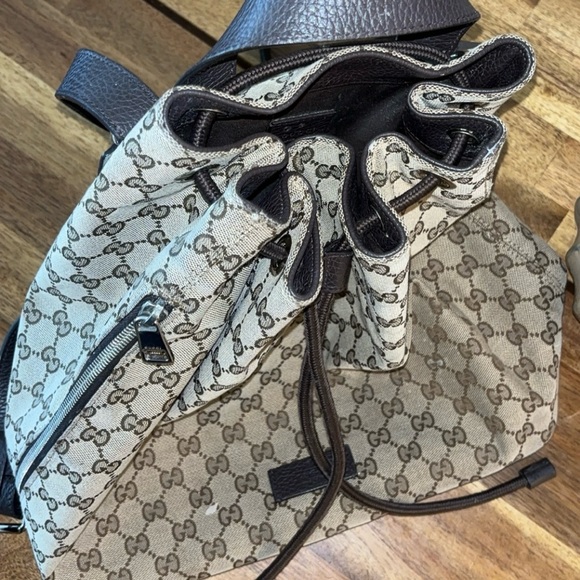 Gucci monogram drawstring backpack - Picture 5 of 8